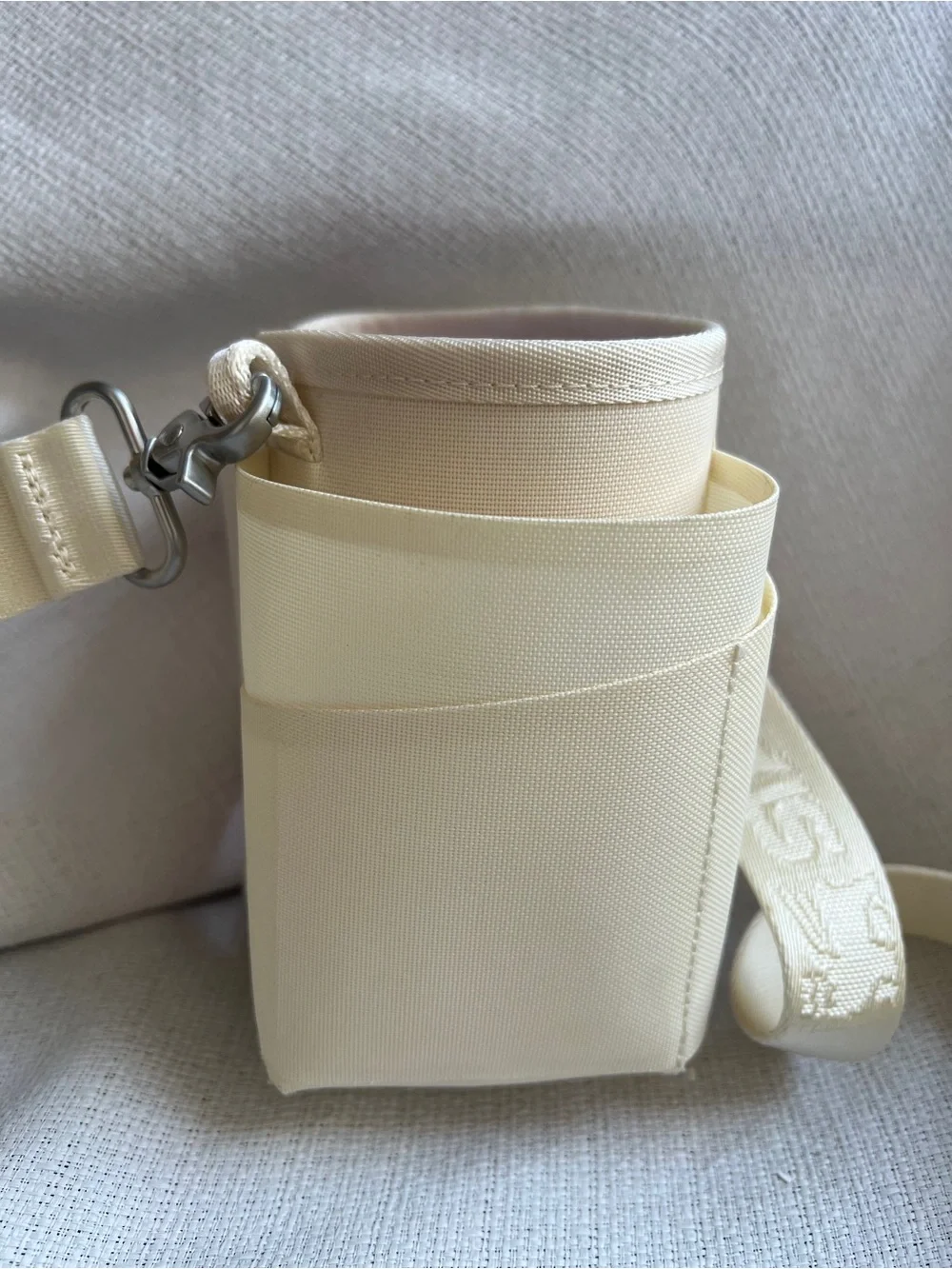 Stanley Cream Insulated Tumbler Sling Carrier with Pockets